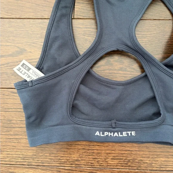 Alphalete Amplify Contour Bra